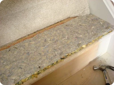 remove carpet and padding from stairs